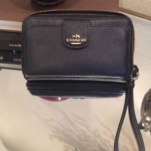 Coach wallet great condition.